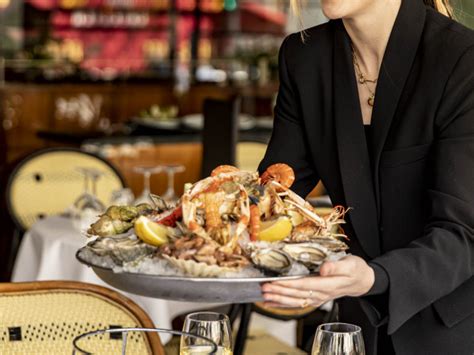 la coupole|La Coupole / BRASSERIE – FRUITS DE MER A EMPORTER /。